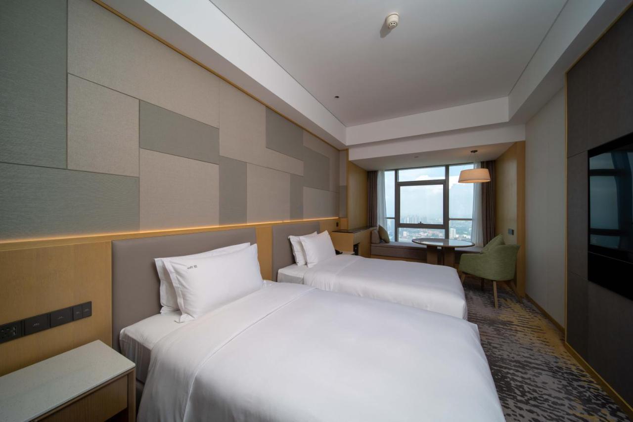 Holiday Inn Qinhuangdao Haigang Esterno foto